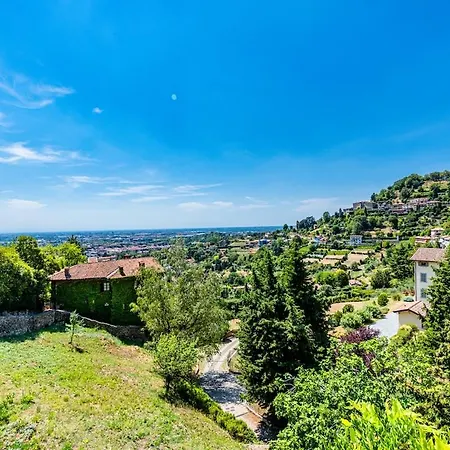 Casa Ipogea Elegant Apartment,